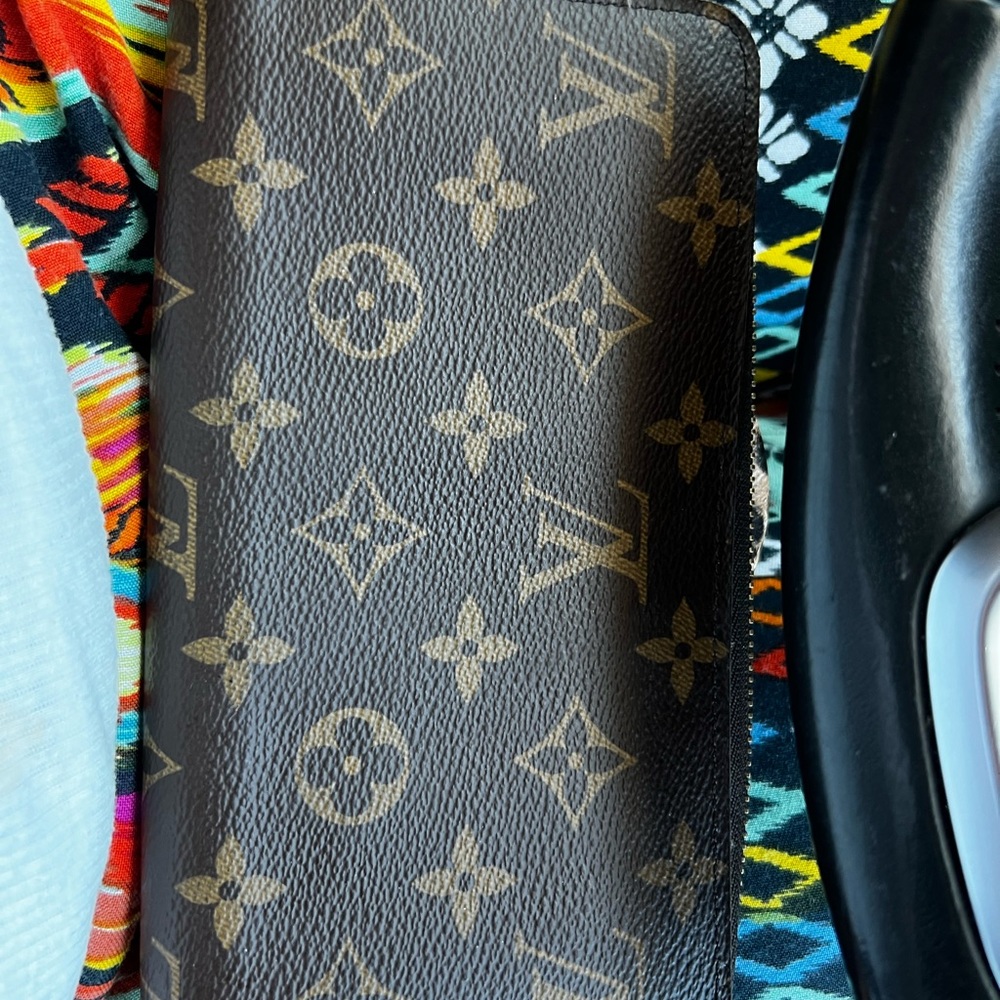 Authentic Louis Vuitton wallet